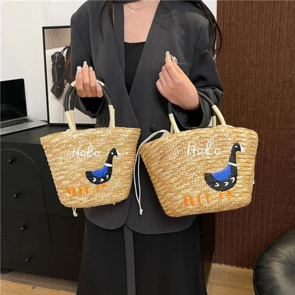 2025 Luxury Designer Straw Beach Bag Large Capacity Embroidery Women Bag Summer Raffia Handbag Shopper Basket Totes