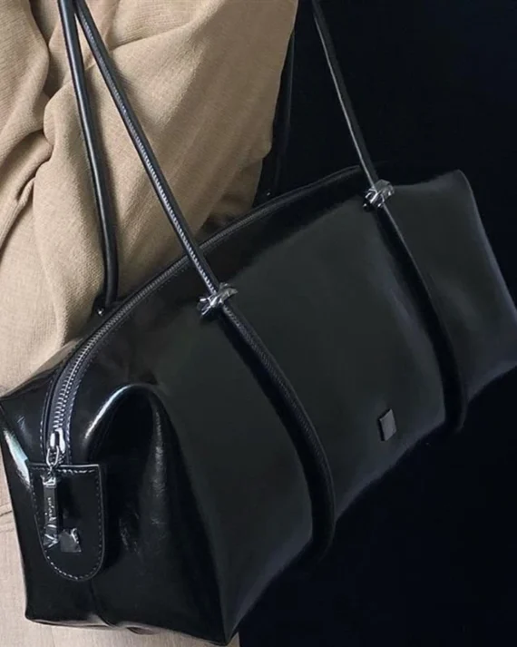 Women's Vintage Boston Handbag PU Leather Motorcycle Pillow Shoulder Bag Large Capacity Chic Underarm Bag High Quality Black Bag