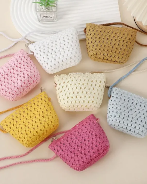 Hot Mini Straw Bag Hollow Handwoven Shoulder Handbag Crossbody Bag Kid Summer Beach Straw Bag Envelope Wallet for Wowen Girls