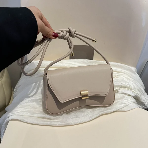 Women Shoulder Bag Metal Lock Buckle Knot Tote Bag Armpit Bag Crossbody Bag Ladies Handbags Solid Personality Messenger Bag