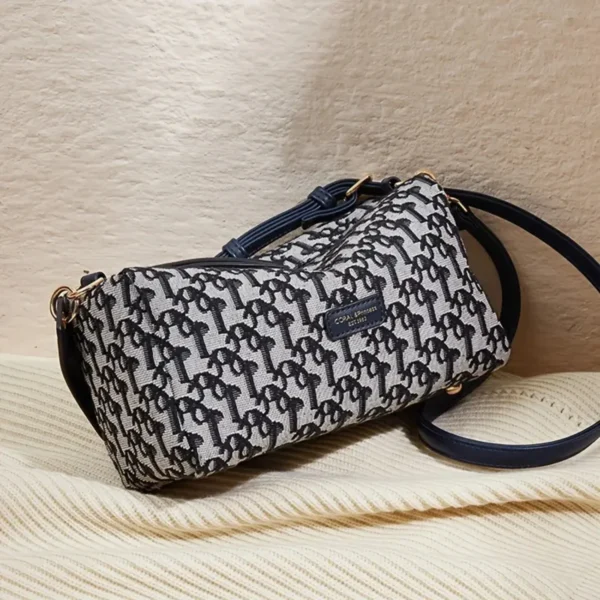Stylish and Elegant Women's Boston Bag with Retro Geometric Pattern, Classic Crossbody Zipper, and Chic Shoulder Canvas Purse